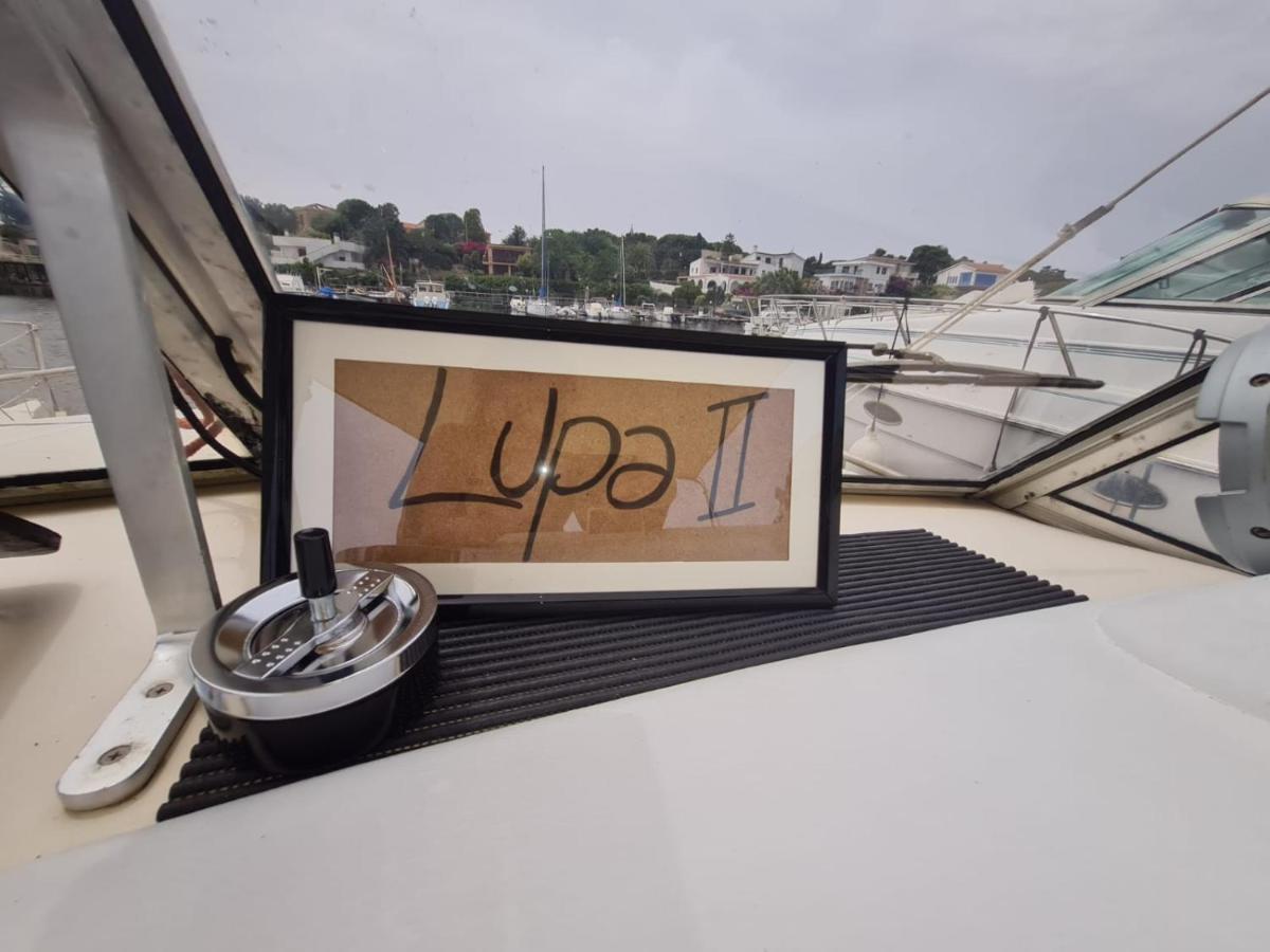 Lupa - La Flotta Di Willy Gio Hotel Alghero Kültér fotó