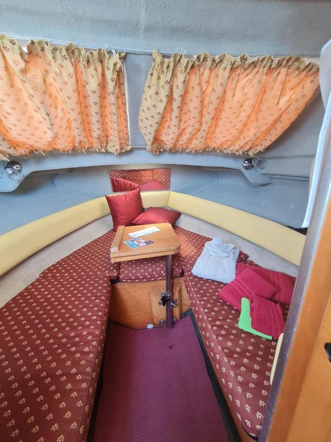 Lupa - La Flotta Di Willy Gio Hotel Alghero Kültér fotó